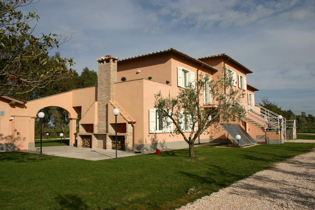 Вилла Agriturismo Pian Di Spille - Golf Тарквиния Экстерьер фото